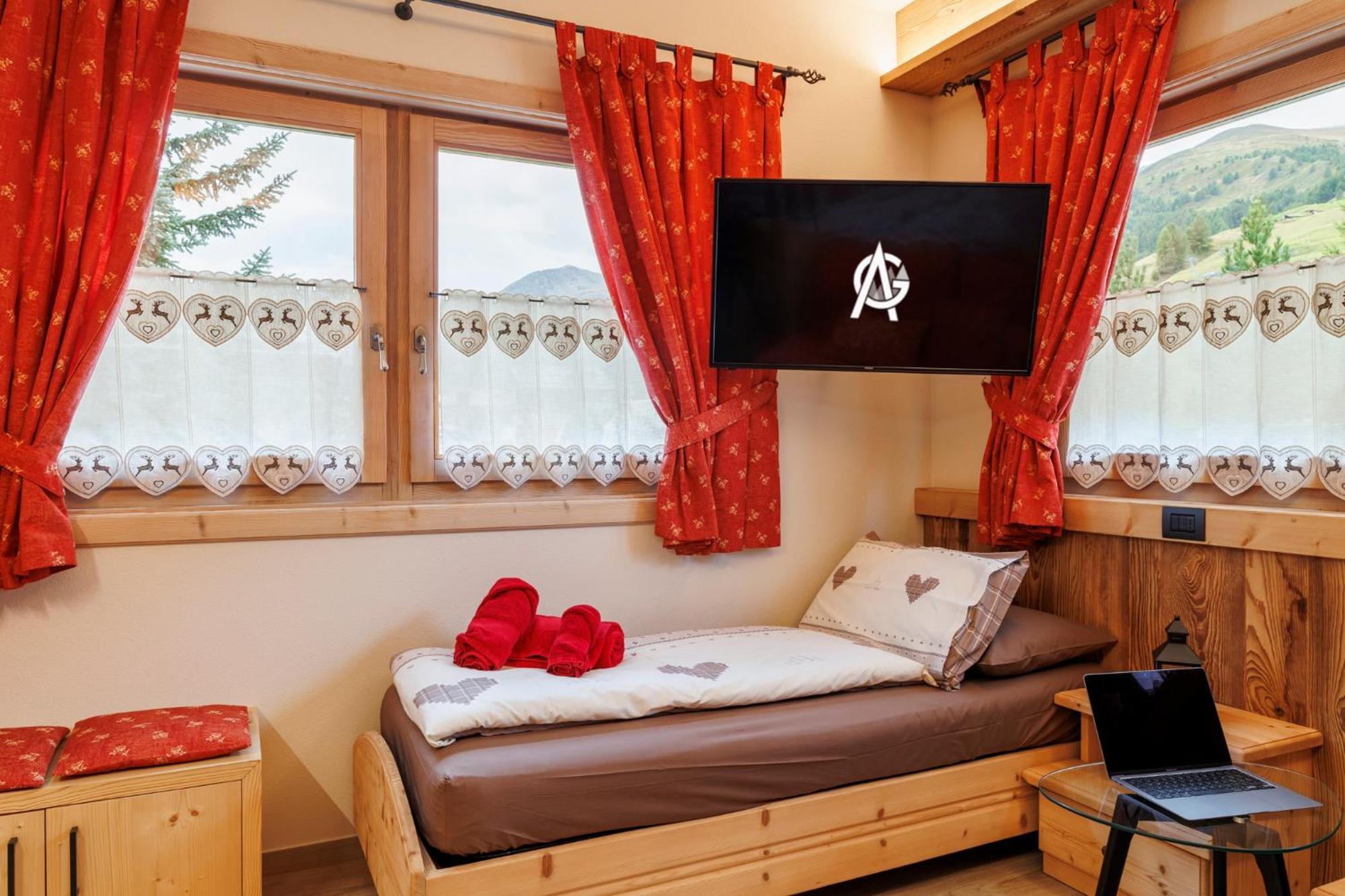 Ag Apartments Livigno Centro Cameră foto